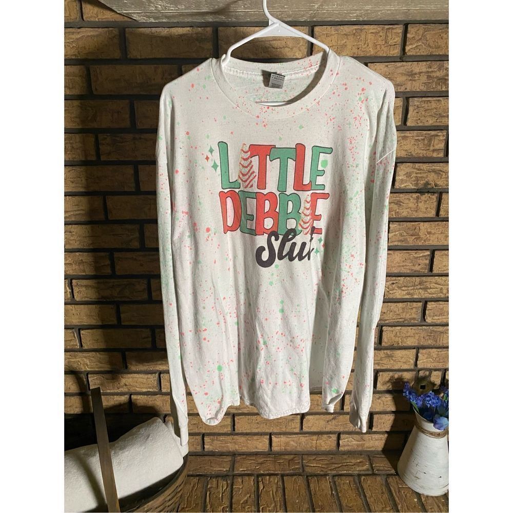Gildan Little Debbie longsleeve‎